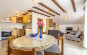 Top Split Region Apartments